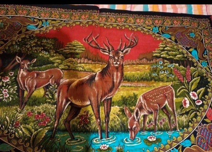 Carpeta de perete cu motiv natura,cu peste 50 ani vechime