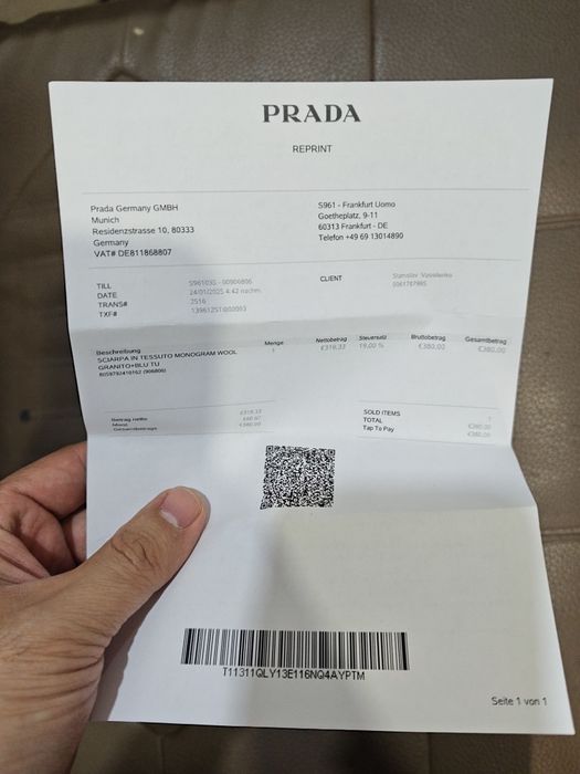 Шарф Prada из Европы