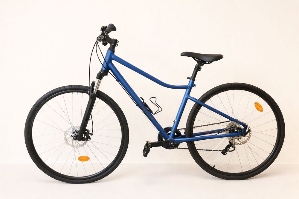 Bicicletă oraș / trekking 28” – frâne disc, suspensie – 1200 lei, Iași