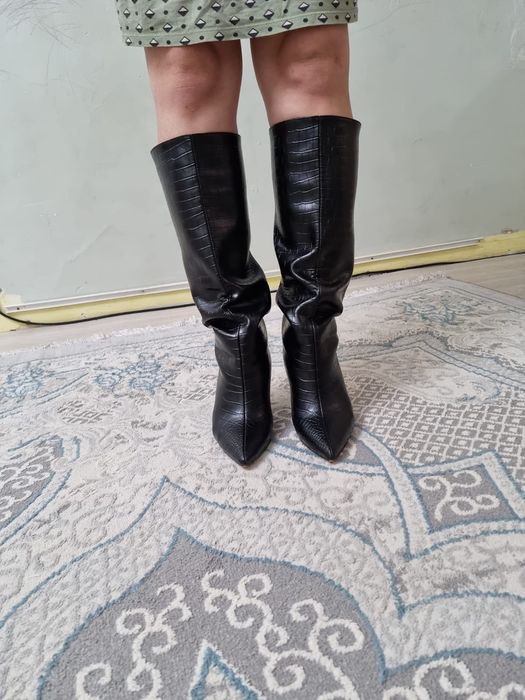 Продам осенью обувь