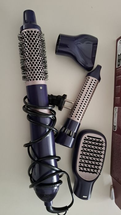 Perie cu aer cald Philips Seria 3000 BHA313/00, 800W