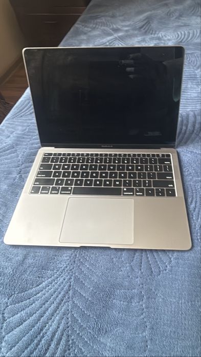 Б/y MacBook Air
