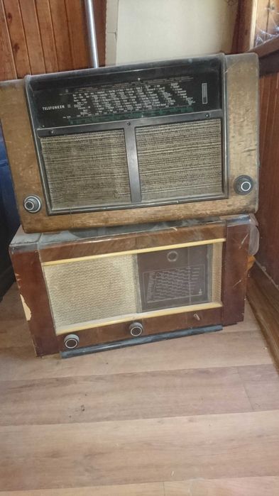 Стари антични машини и радиа