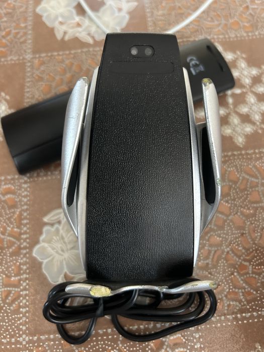 Стойка за телефон