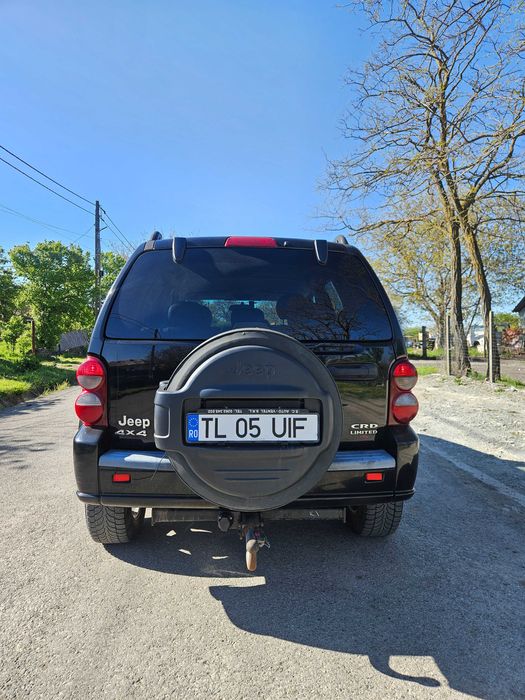 Jeep Cherokee 2.8 Autoutilitara 4 locuri