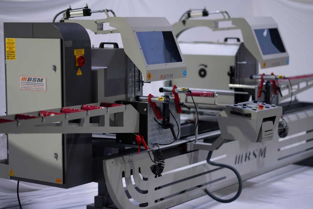 Utilaj automat de debitat profile pvc si aluminiu dublu cap 500mm BSM