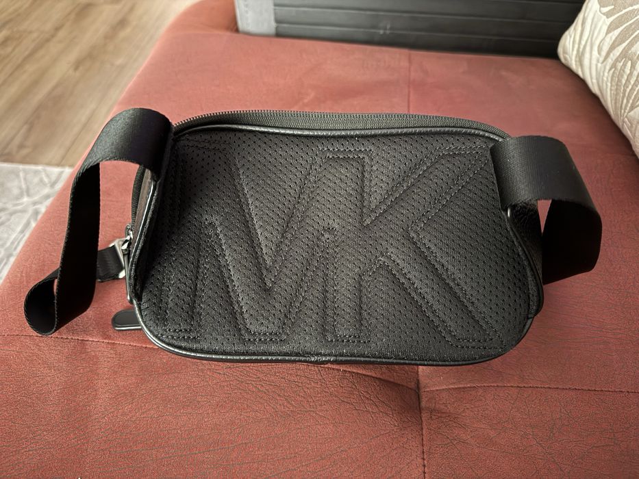 Чанта Michael kors