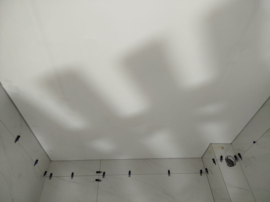 Натяжные  потолки