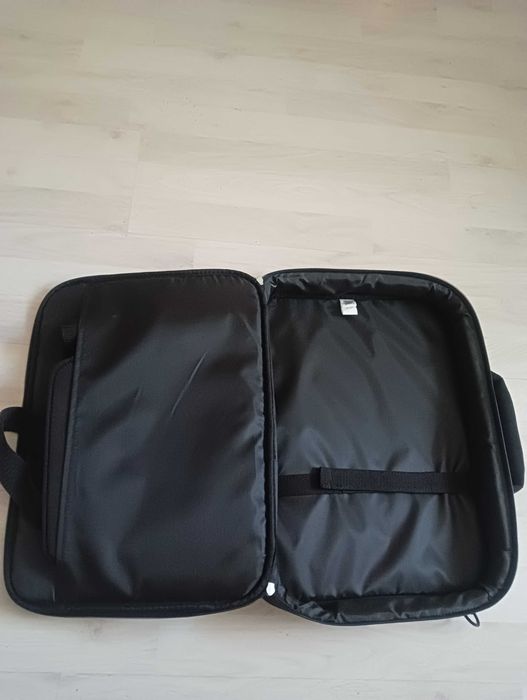 Geanta laptop- Case Logic