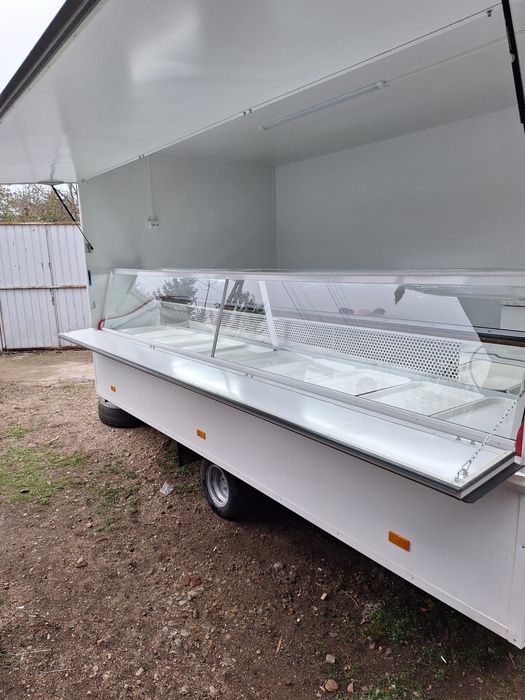 Vand rulota comerciala