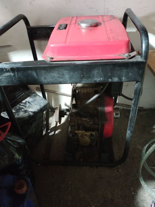 Водяная помпа дизелная