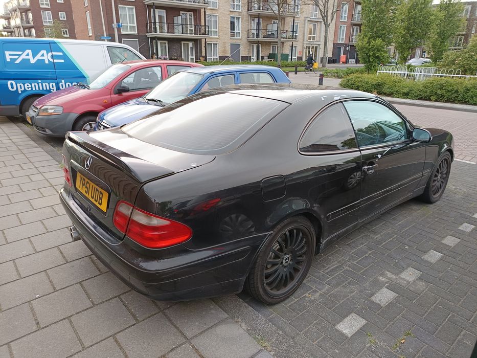 2бр Мерцедес цлк 4.3 и 3.2 на части