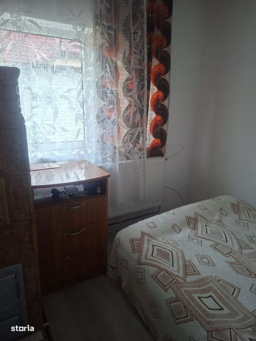 Casa Cu Teren 471 Mp -Ideal  Pentru Locuit Sau Investitie.