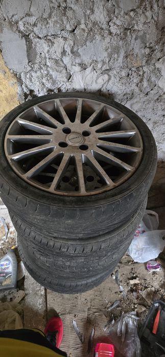 Genți cu cauciuc pe 17