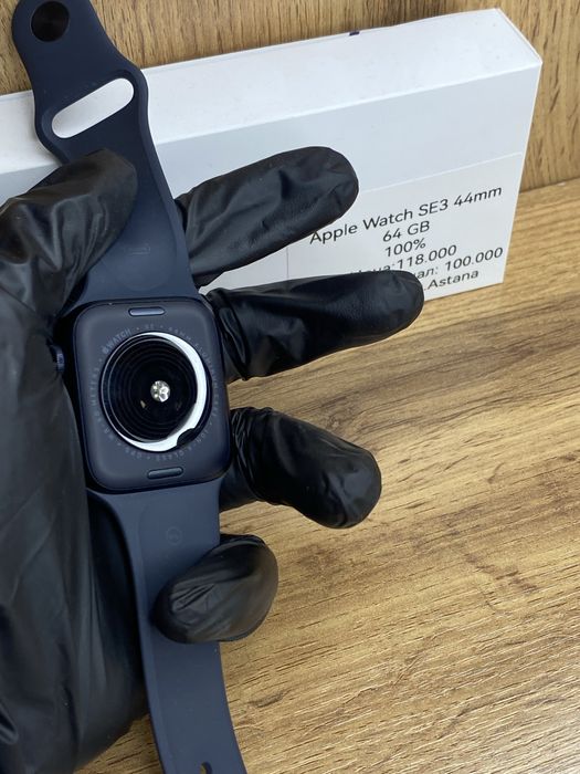 Apple Watch SE 3 44mm