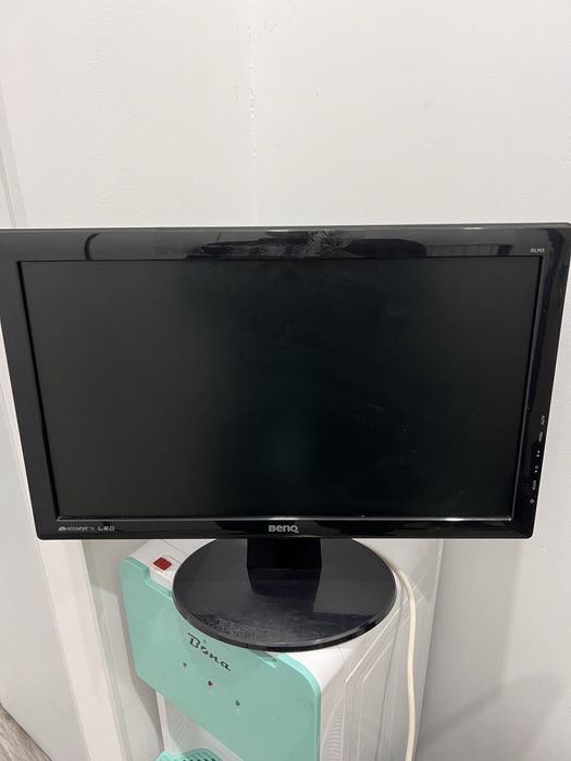 Монитор бар 2 штук 5000 тнг ден