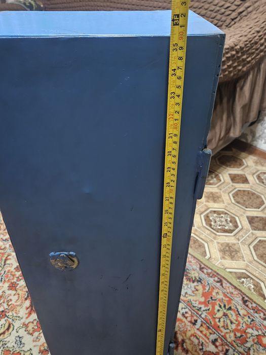 Продам сейф в хорошем состоянии