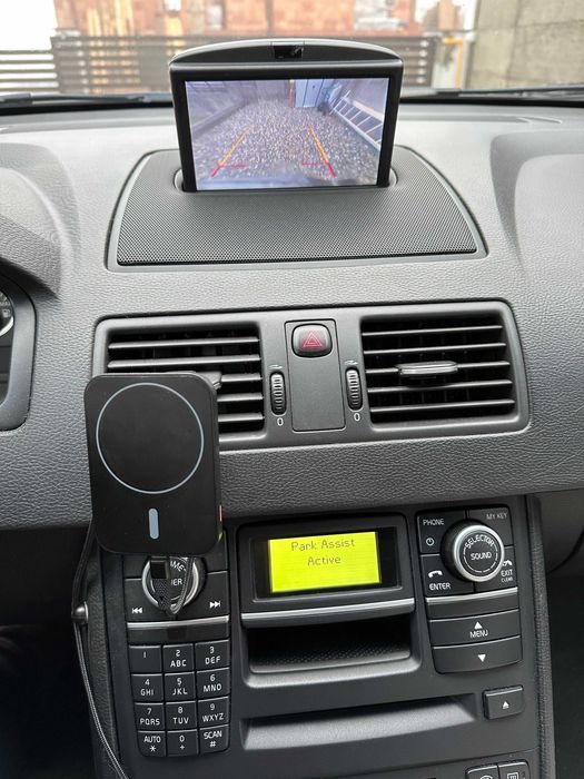 Volvo XC90 D5 AWD, 2012, 205CP, 7 locuri, negru, distribuție schimbată, cârlig remorcare