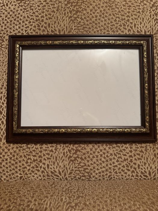 Продаю рамки для фото