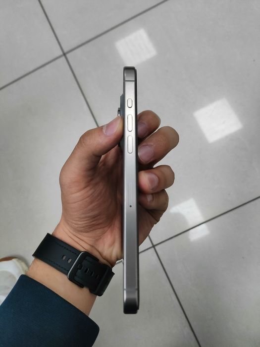 98% iPhone 15 Pro Max Natural Titanium