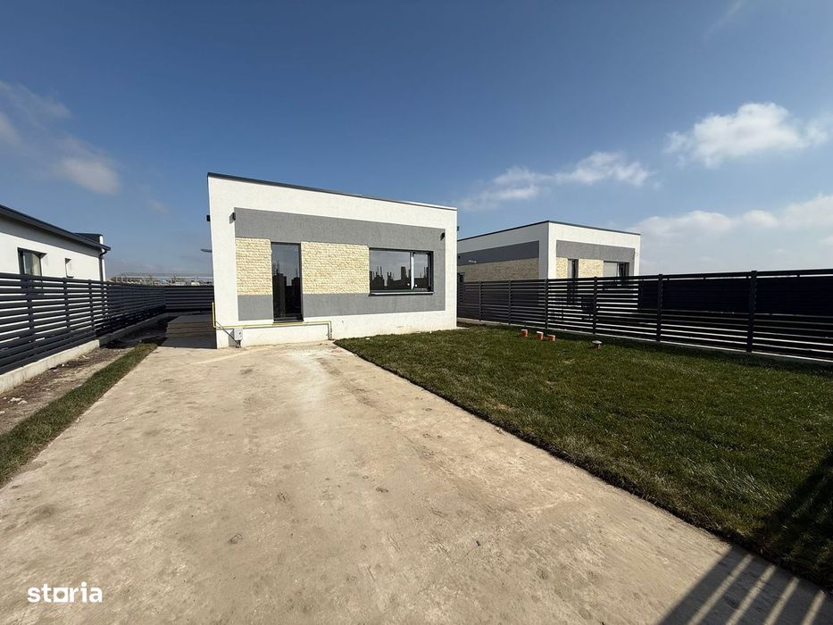 Casa Clinceni Individuala, 330 MP teren langa stadion.