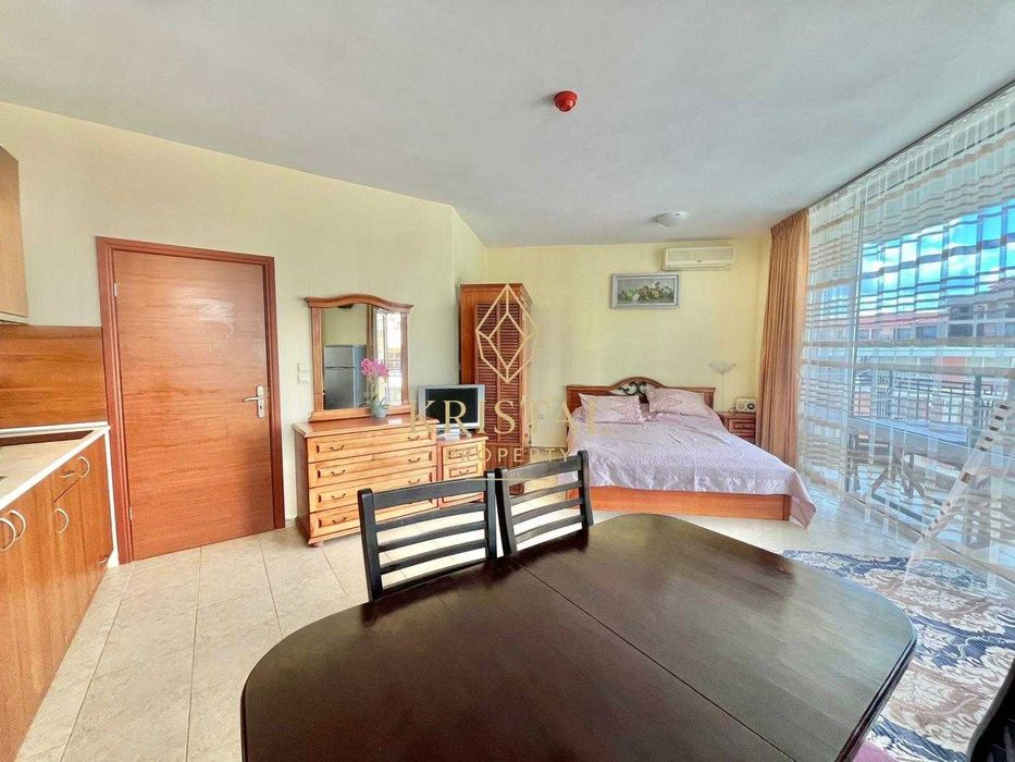 Продава се Едностаен апартамент в к.к. Слънчев бряг - 52 кв.м за 1404 €/кв.м - Снимка #1