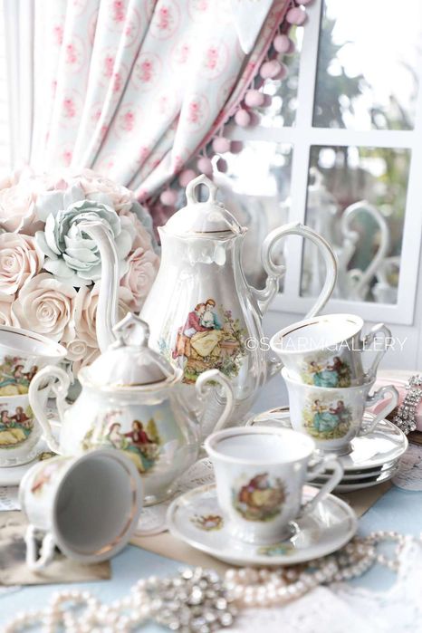 Кофейный сервиз "Свидание" Югославия