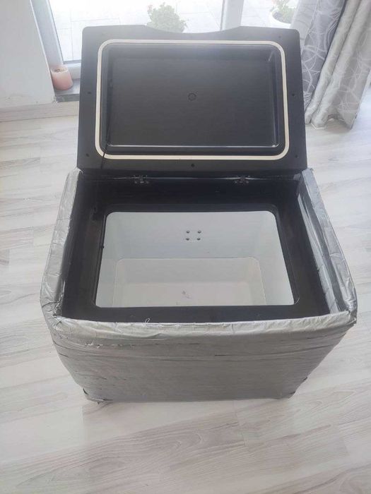 Компресорен хладилник Waeco CoolFun CK-40D Hybrid, 38 литра