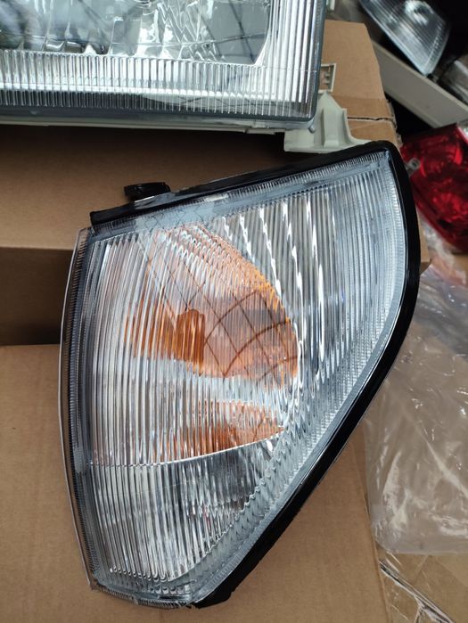 Прадо 95 фара передняя