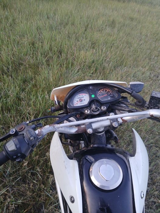 Продам эндура на ходу