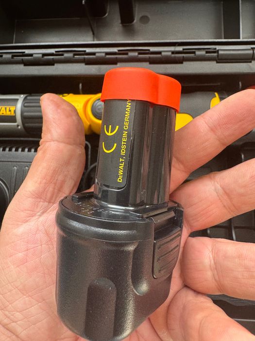 Șurubelniță electrica articulată DeWalt DC600