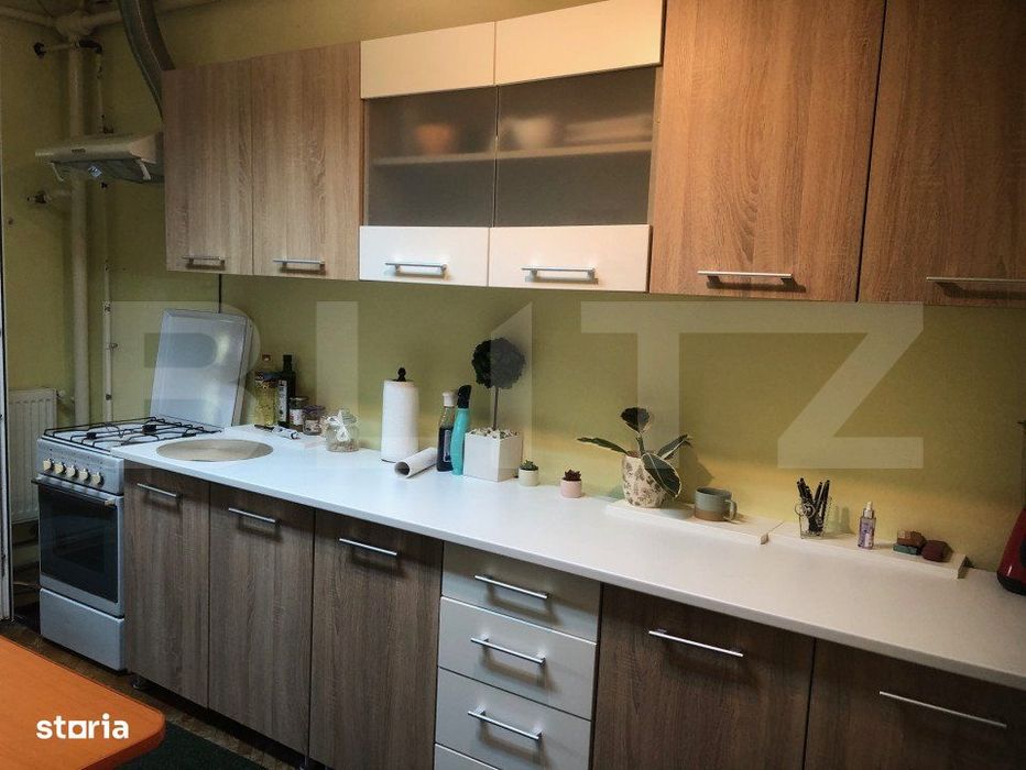 Casa cu front mare  , 140 mp , zona Angel Saligny