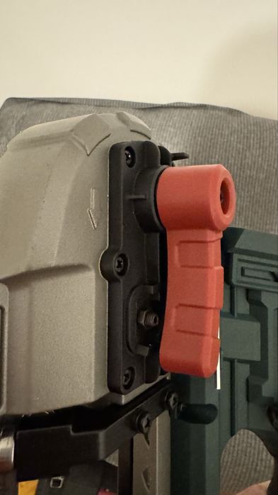 Ca nou: fierastrau electric Parkside PMBA 20 LI A1