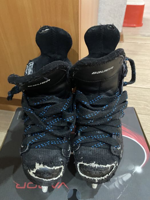 Детские коньки Bauer, размер 32