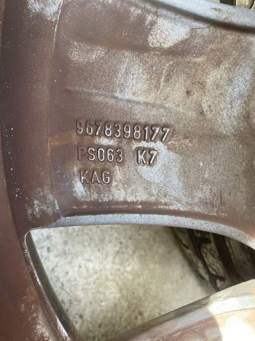 Jante Aliaj Peugeot 2008+anvelope 195/60 R16