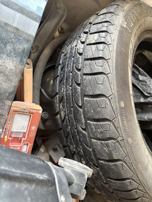 Продам пару летних шин tunga