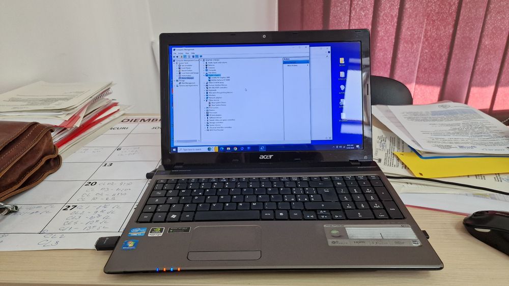 Laptop ACER I7 8gb 1gb Nvidia dedicata + placa video integrata