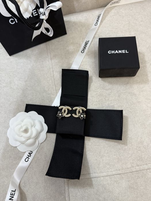 Серьги Шанель с упаковкой