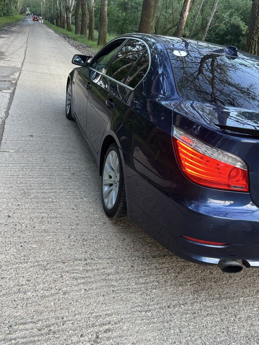 BMW 5 Series 2009 — imagine 4
