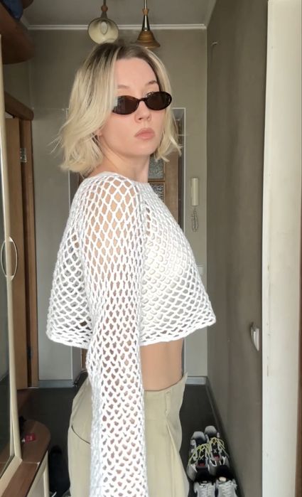 Кофта в сетку женская