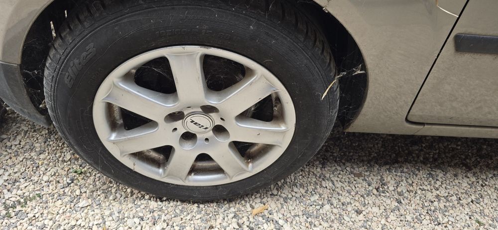 Джанти Ford Fiesta 4 108 15 ки