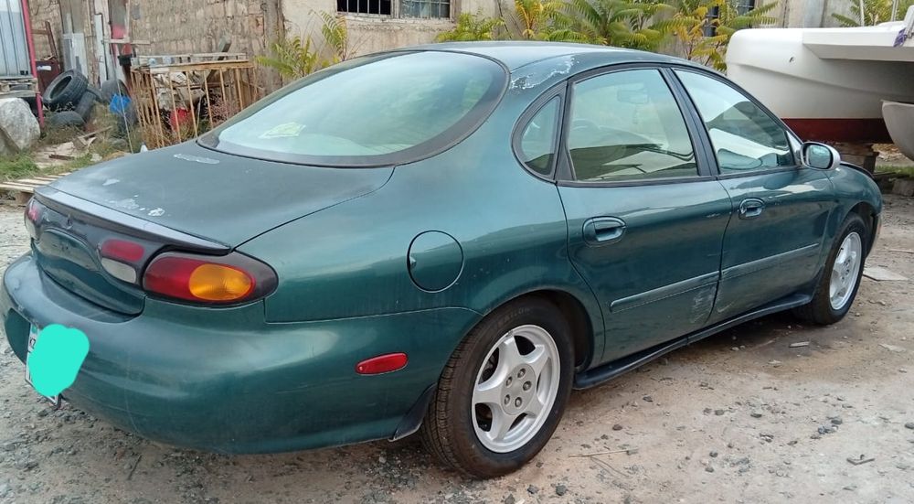 Продам форд таурус