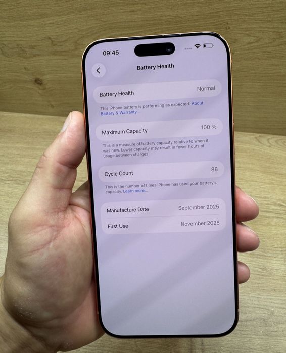 Vand sau schimb Iphone 17 pro max 256 GB