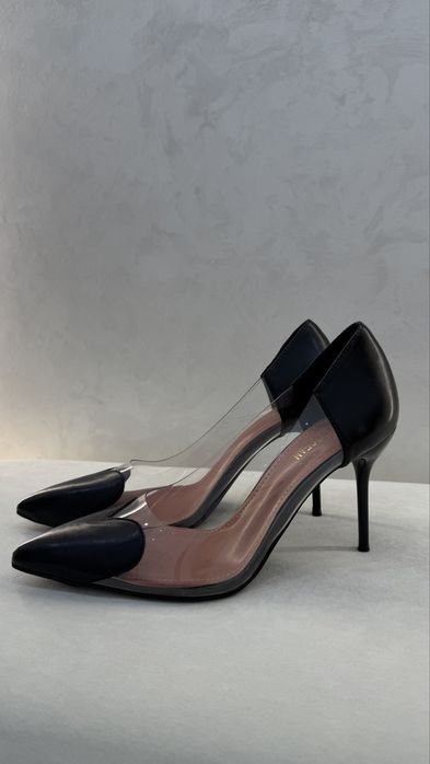 Туфли на каблуке вечерние