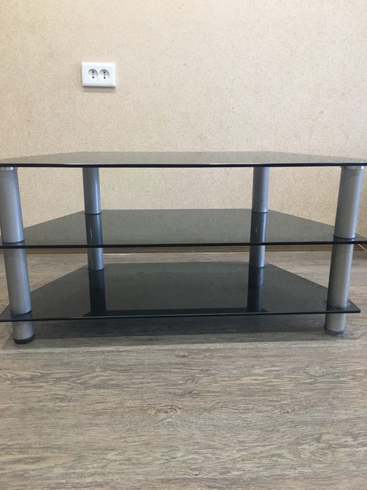 Журнальный столик