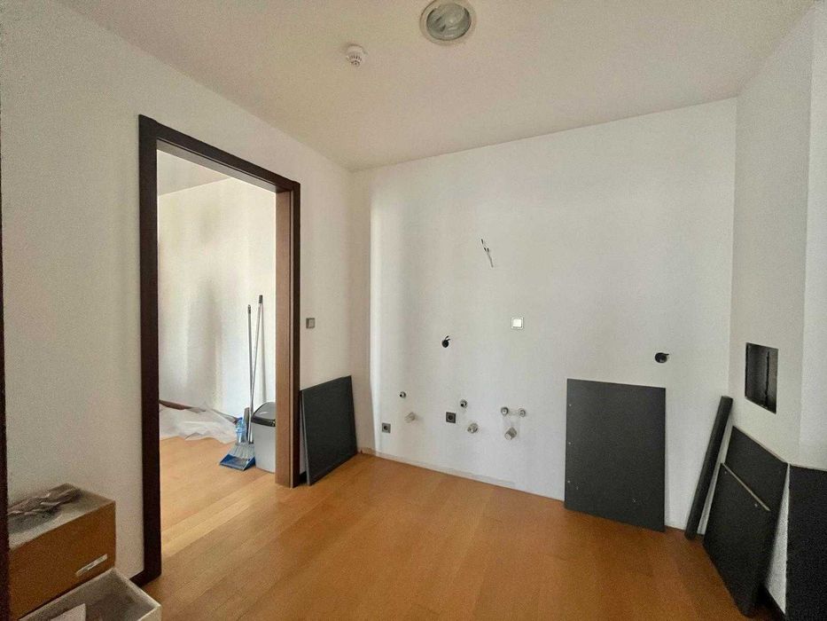 Продава се Тристаен апартамент в к.к. Слънчев бряг - 155 кв.м за 1542 €/кв.м - Снимка #7