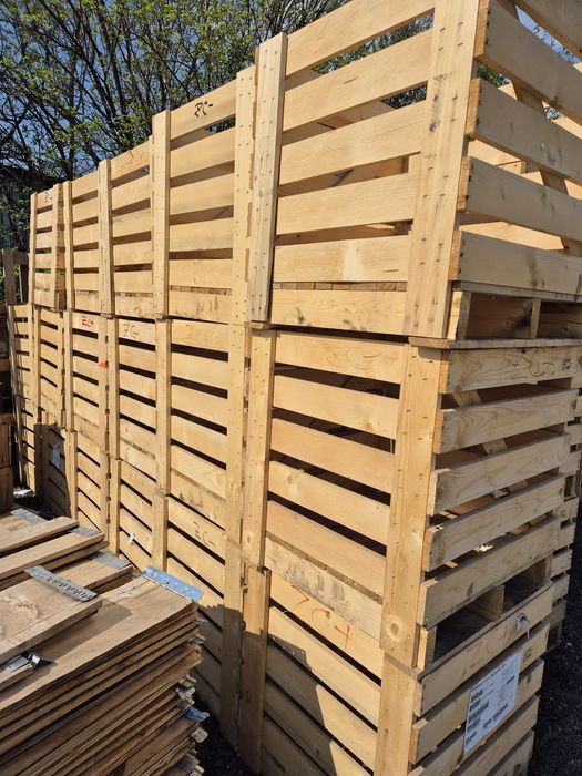 Продавам Бокс палети