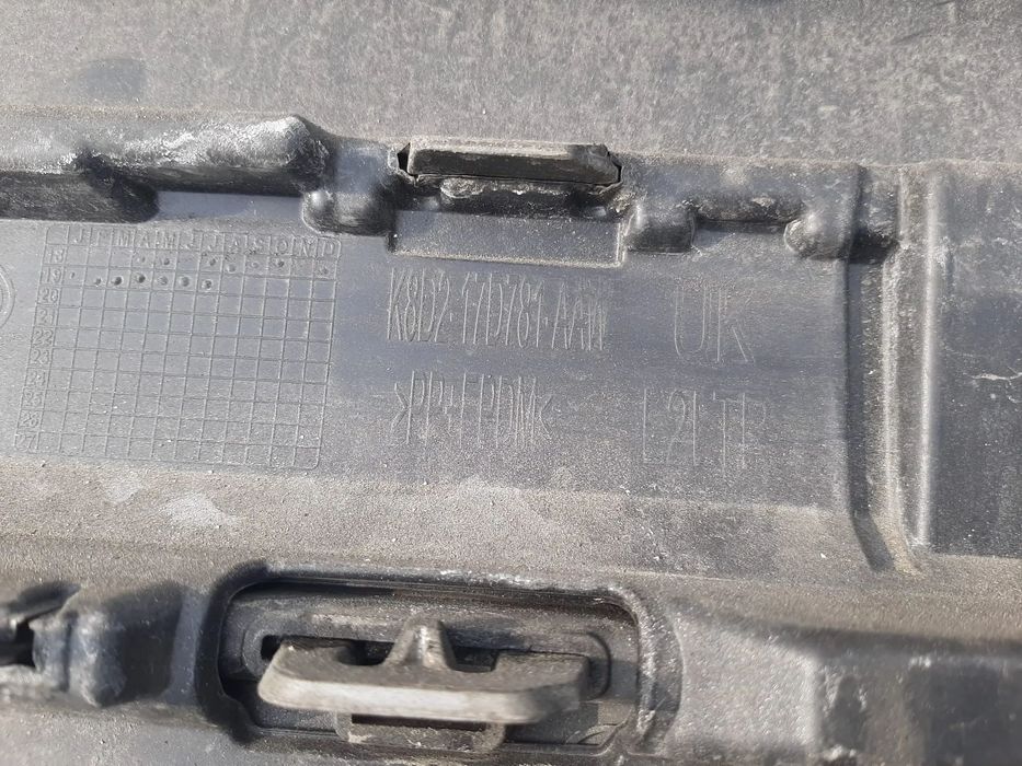 bara spate range rover evoque l551 2020  k8d2-17d781-aaw