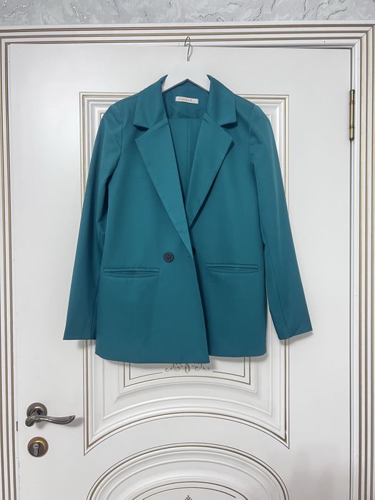 Двойка и платье продается