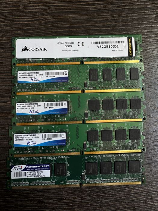 Плочки RAM памет DDR 2